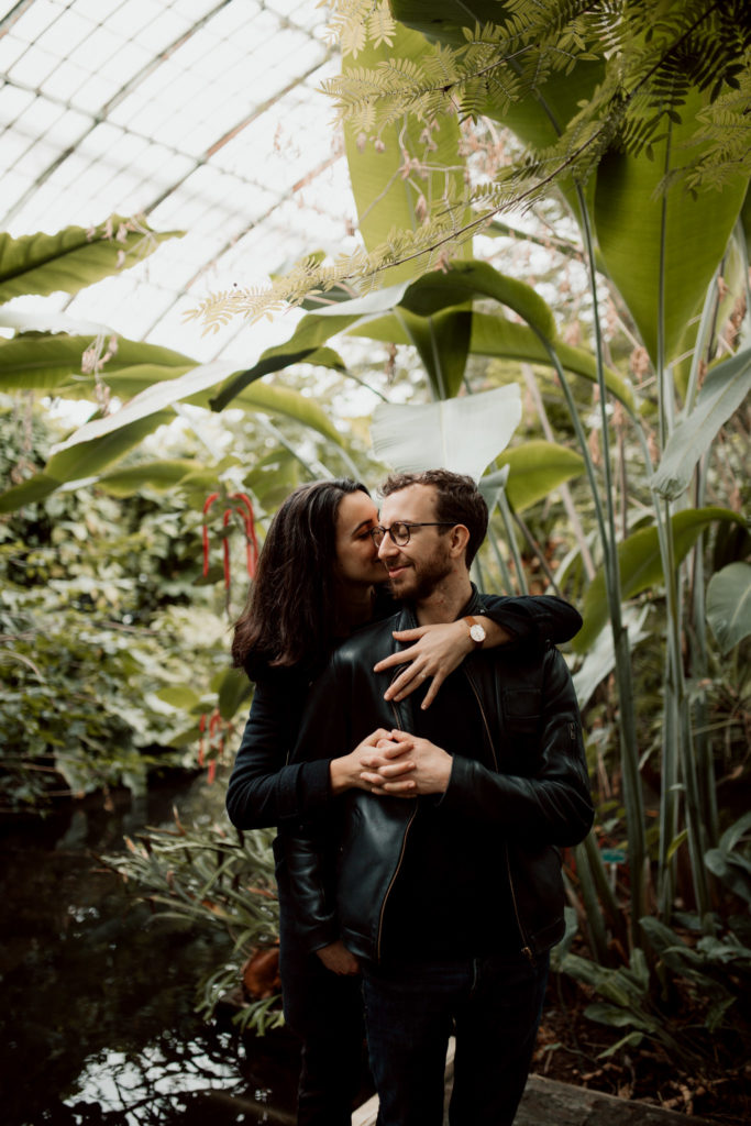 Séance couples aux Serres d'Auteuil à Paris