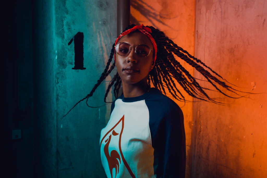 Portrait créatif de Lauren Rembi pour Le Coq Sportif