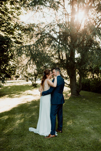 Photo de couple durant le mariage de Julie & Julien à Paris
